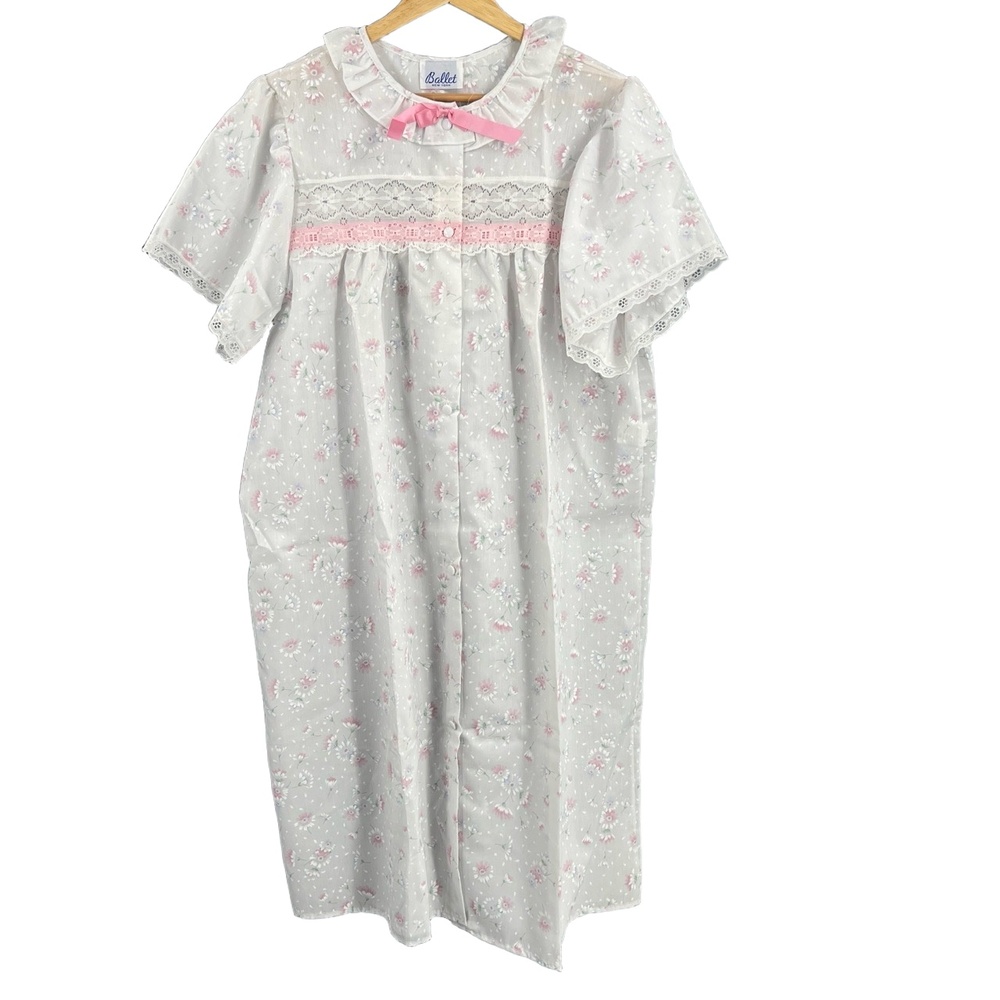 Vintage Ballet New York Housecoat Nightgown Floral Lace Button Front Size L?‎